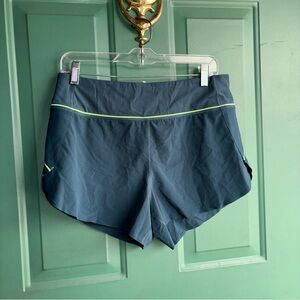Athleta medium Run With It Athletic Shorts excellent condition